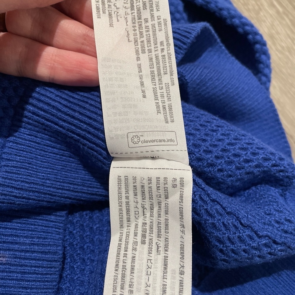 Abercrombie Kids Textured Royal Blue Sweater - Picture 4 of 5